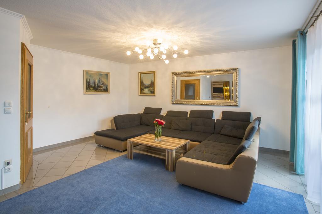 Golden Gapa Central Duplex Apartment 2 Гармиш-Партенкирхен Стая снимка