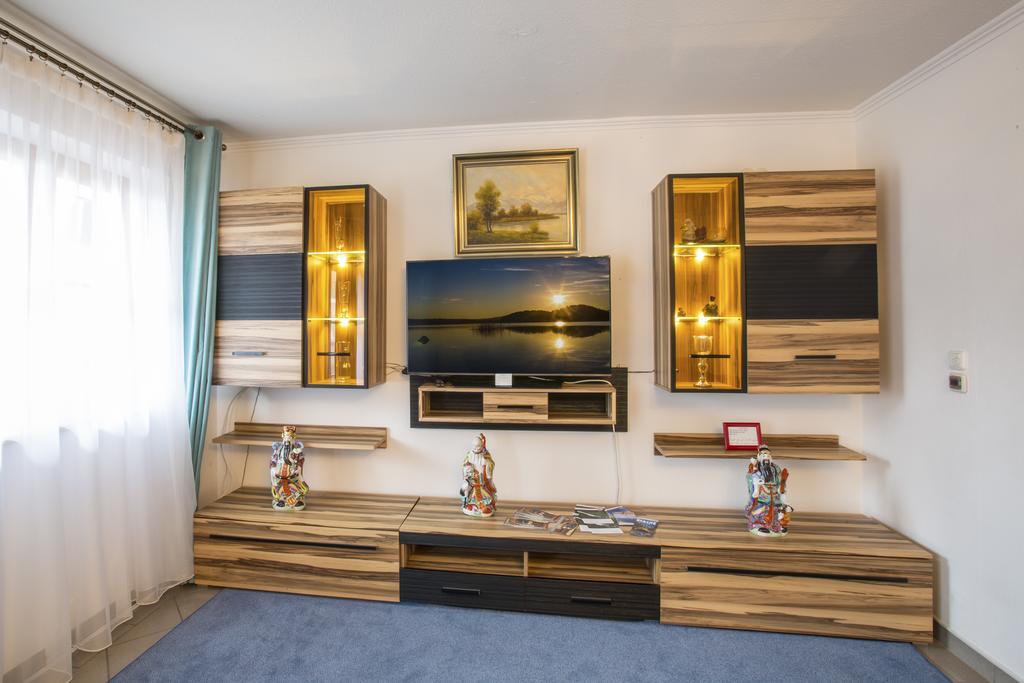 Golden Gapa Central Duplex Apartment 2 Гармиш-Партенкирхен Стая снимка