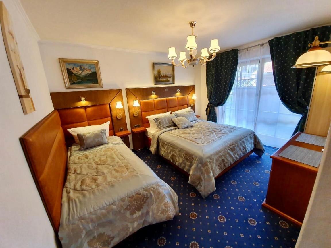 Golden Gapa Central Duplex Apartment 2 Гармиш-Партенкирхен Екстериор снимка
